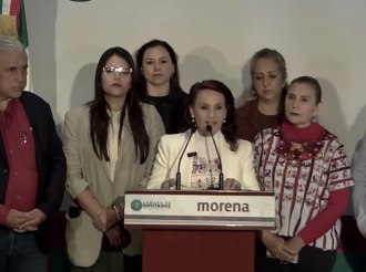 El Peje Aprieta la Nalga